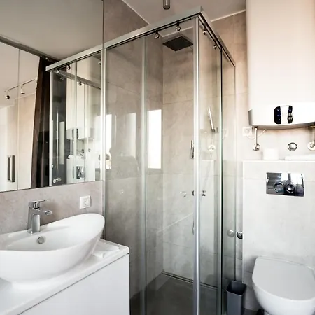 Luxury Boutique Center